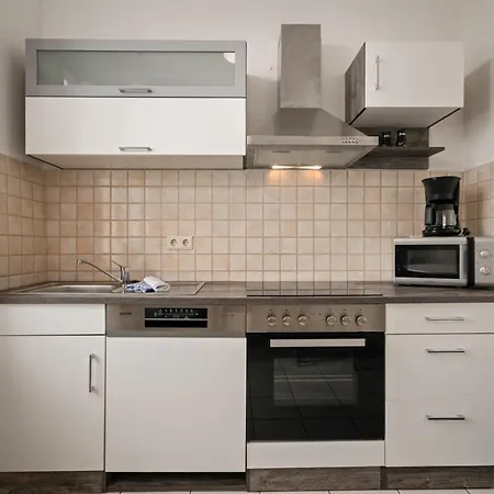 Appartement Seaview Mit Seeblick Und Eigener Sonnenterrasse Mit Seezugang *